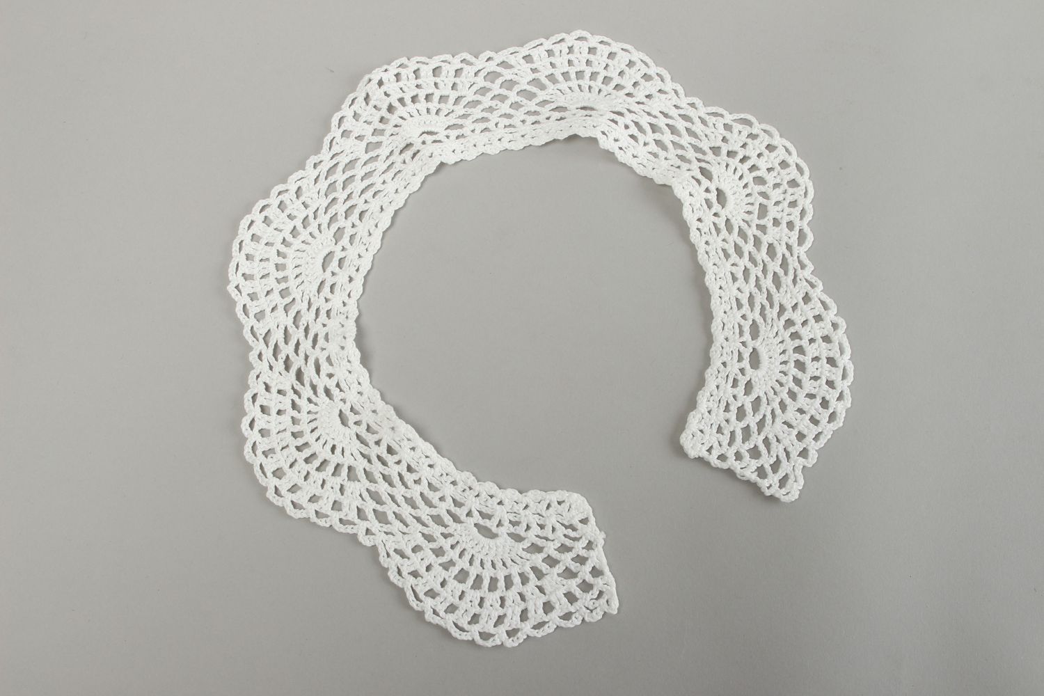 Handmade Damen Kragen Halsschmuck für Damen in Weiß Accessoire für Frauen foto 3