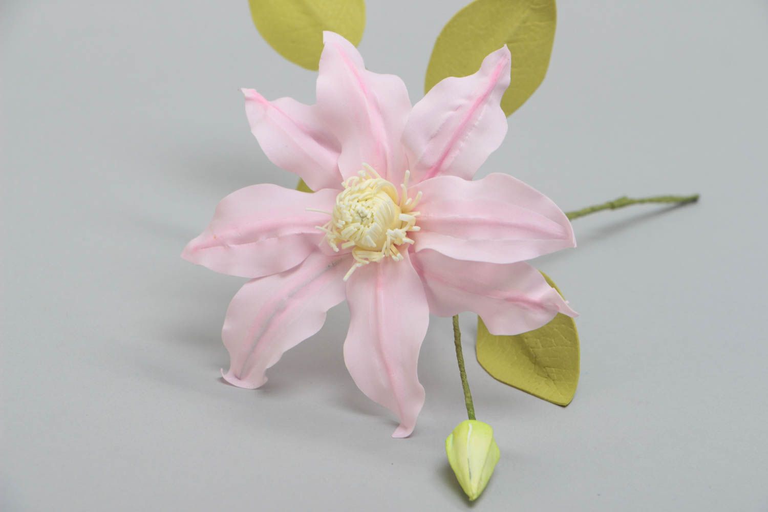 Fleur décorative en foamiran faite main original cadeau blanche Clématite photo 4