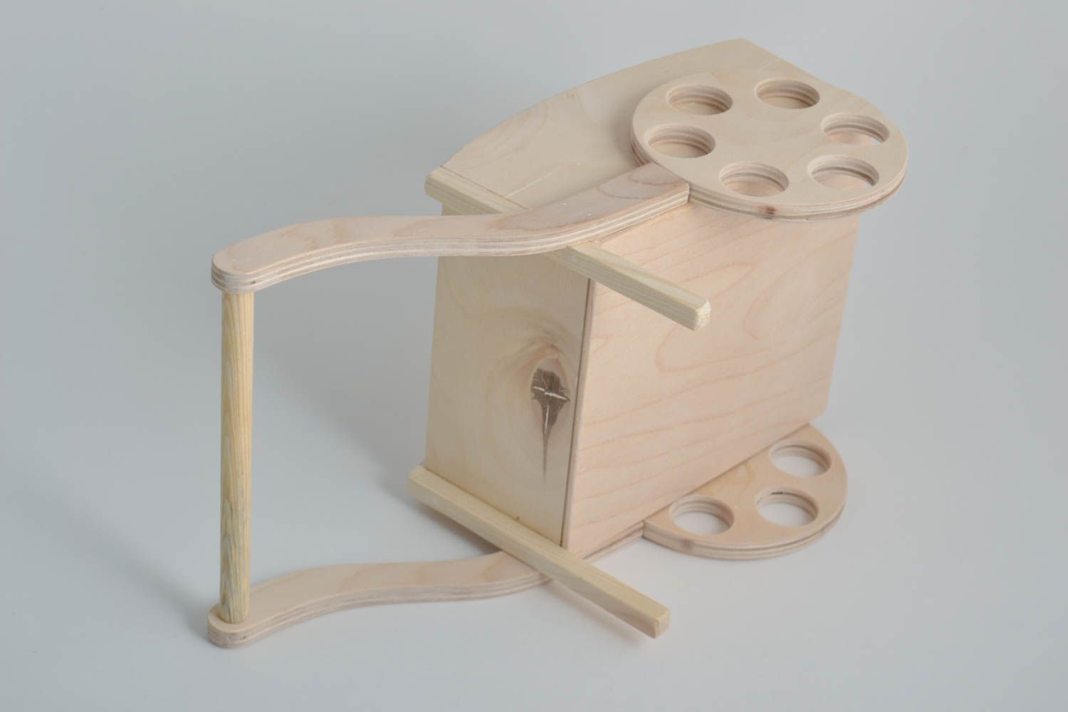 Caja hecha a mano de madera material para manualidades decoración de interior
 foto 4
