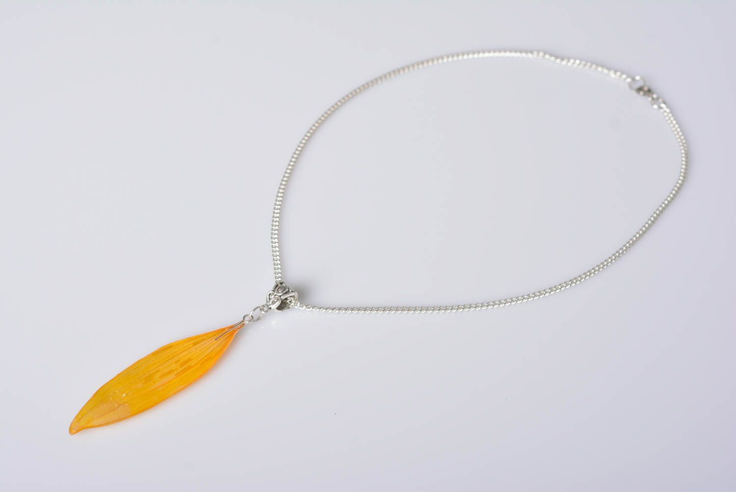 Handmade jewelry botanic pendant flower pendant accessories for girls photo 3
