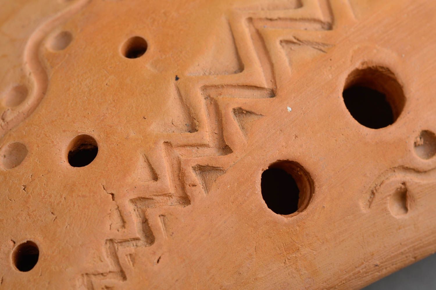 Sifflet en argile fait main original beige ocarina décoratif style ethnique photo 5