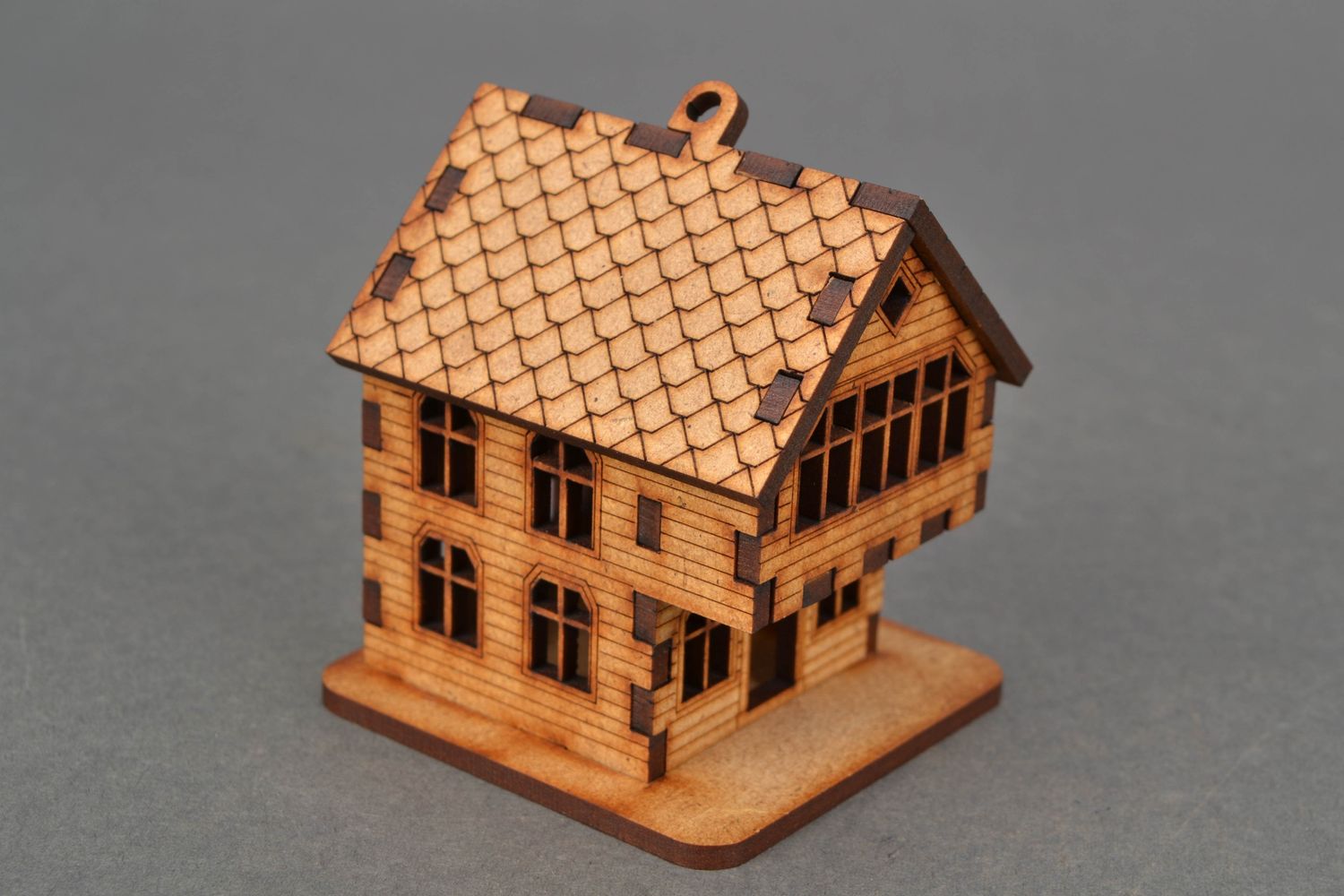 Figurine de maison en bois brut faite main serviettage photo 3
