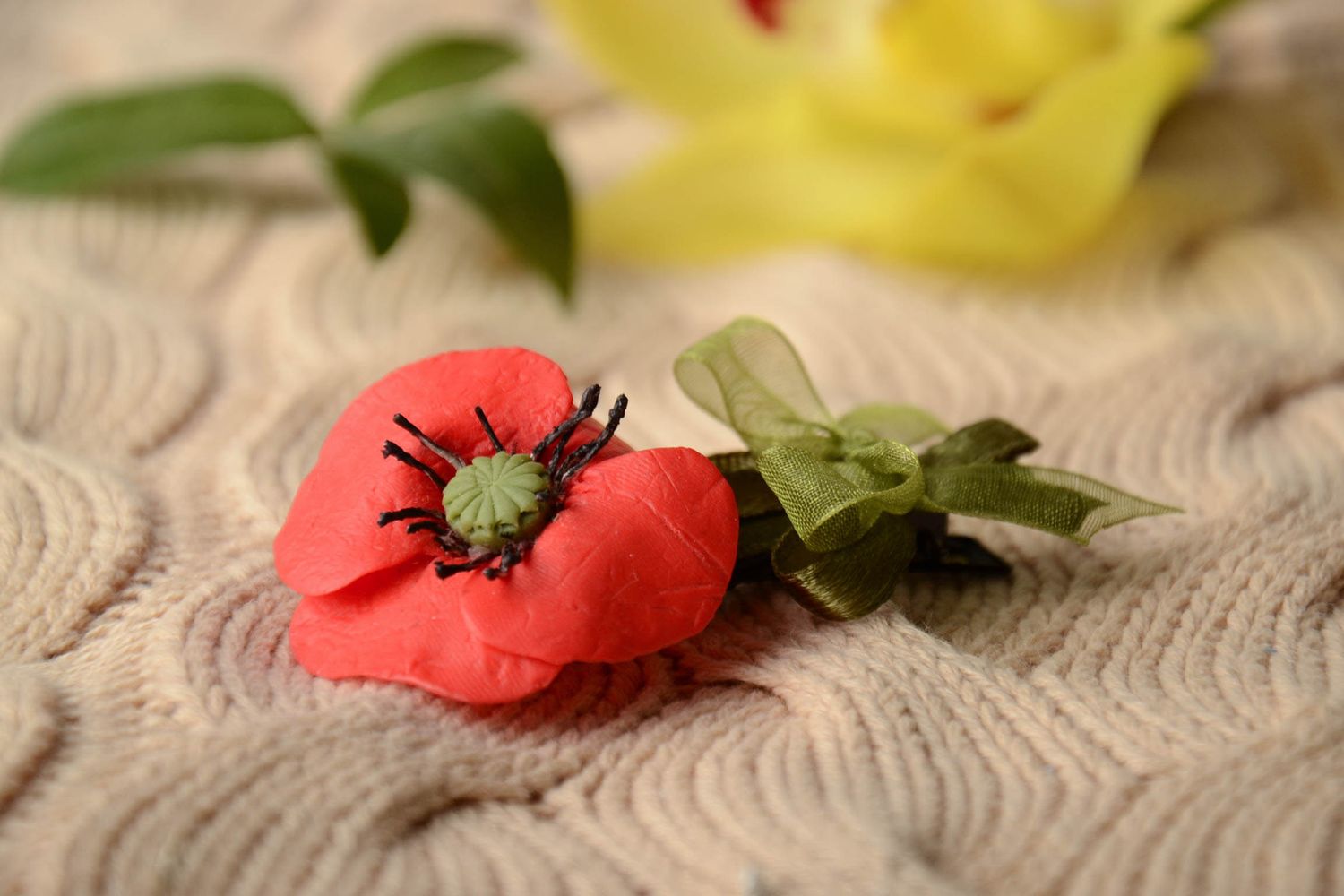 Polymer Haarspange mit roter Blume Mohnblume foto 1