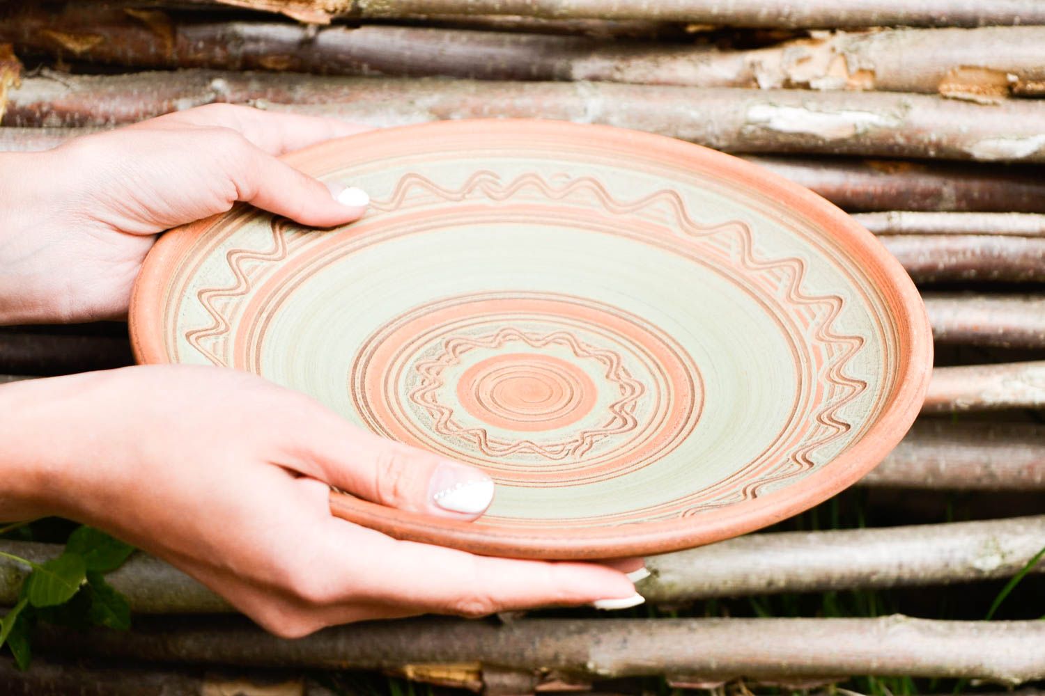 Grande assiette faite main Vaisselle céramique ronde jolie Cadeau insolite photo 2
