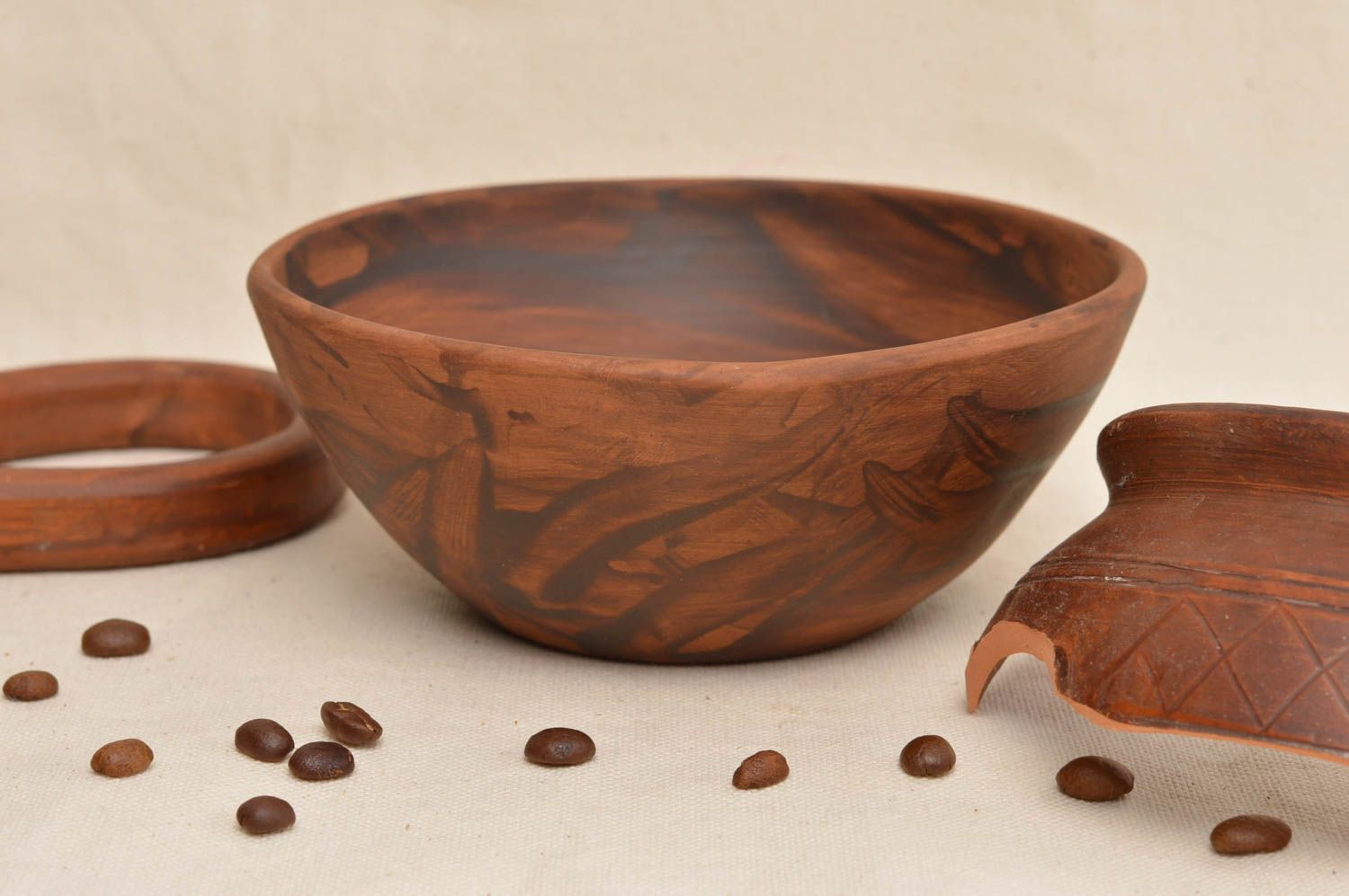 Глубокая глиняная миска для подачи первых блюд посуда ручной работы коричневая фото 1