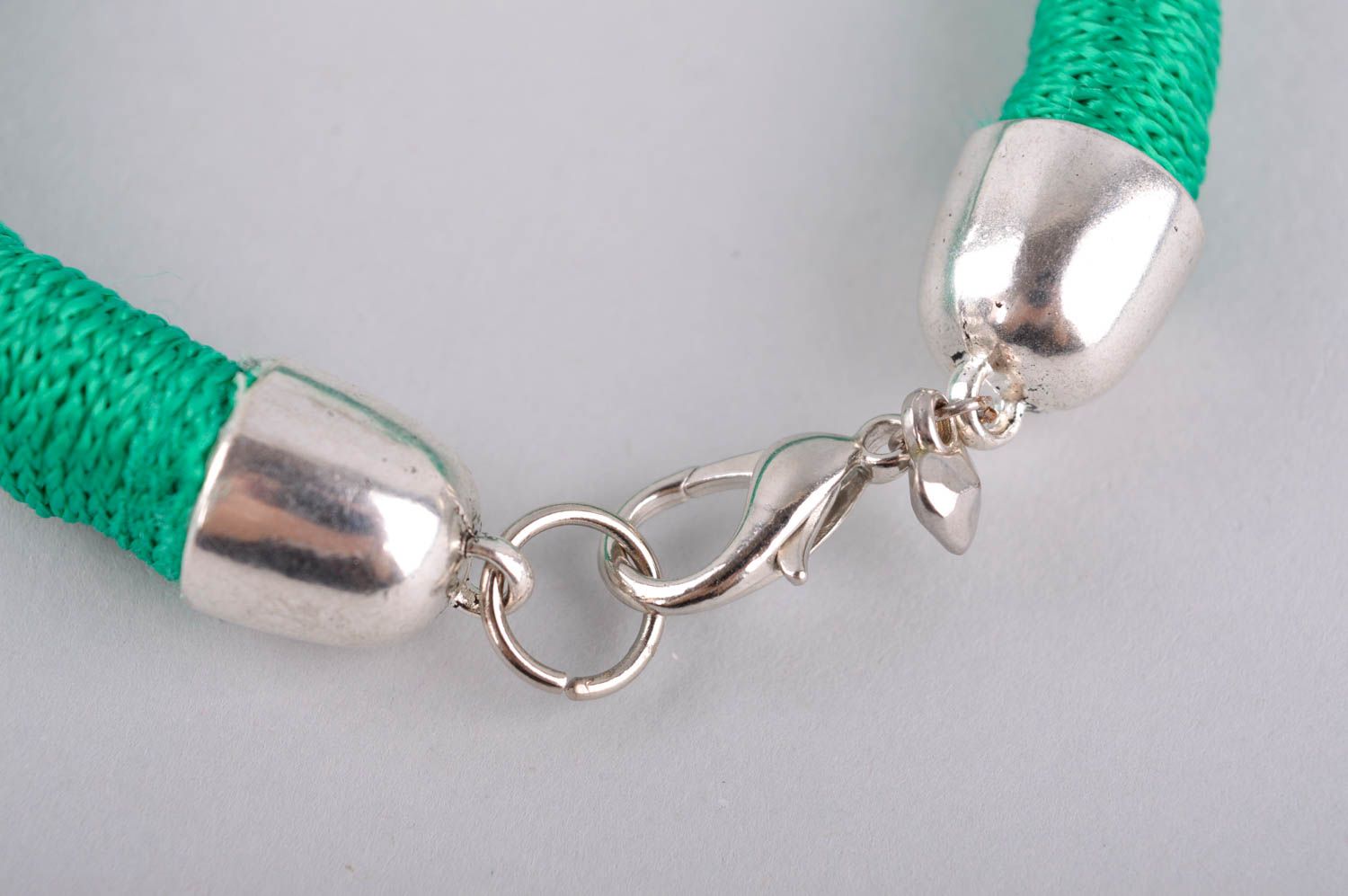 Bracelet fils strass Bijou fait main design original vert Cadeau femme photo 5