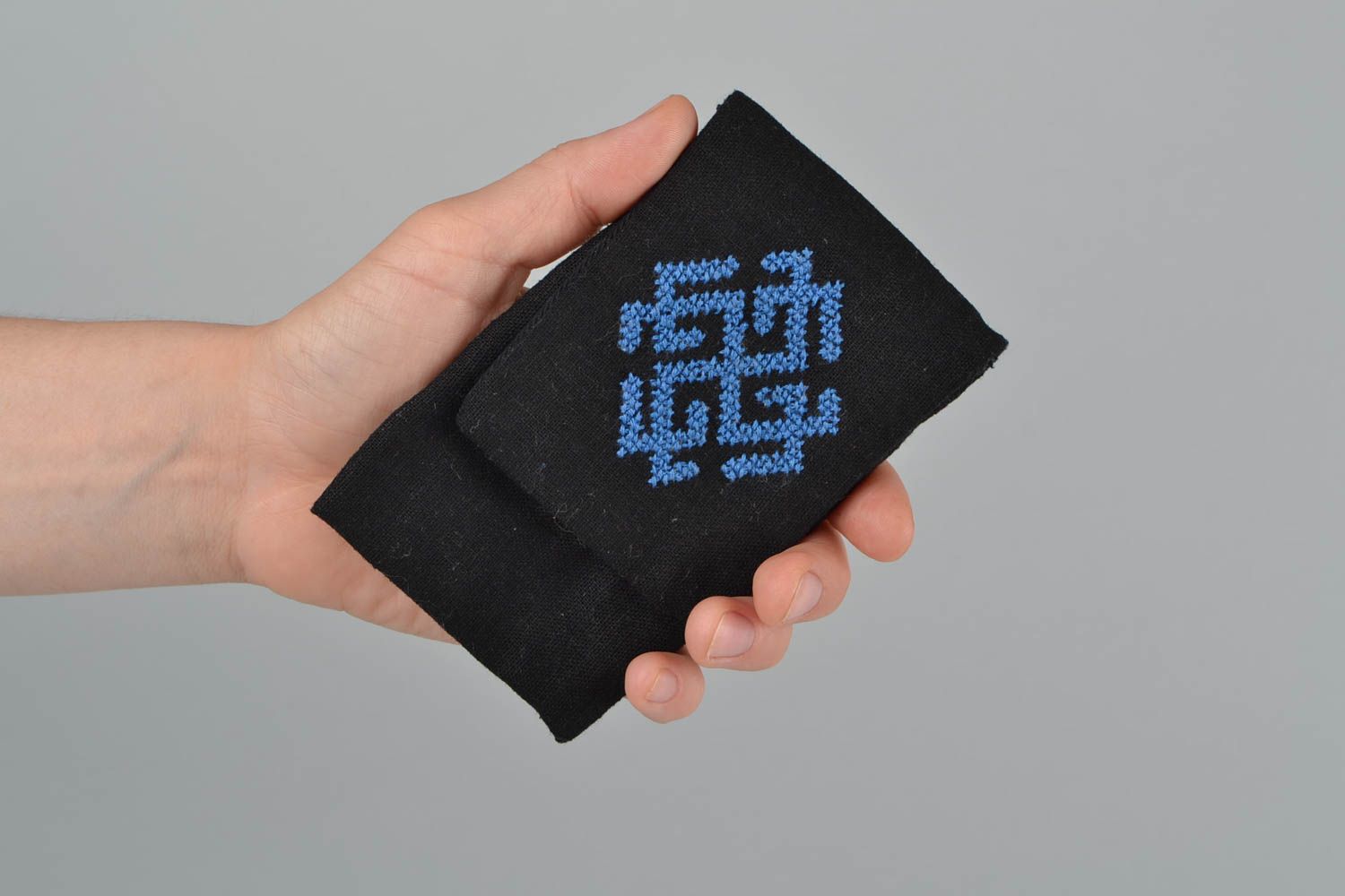Stoff handmade Handytasche mit Stickerei blau mit Klettverschluss ethnisch schön foto 2