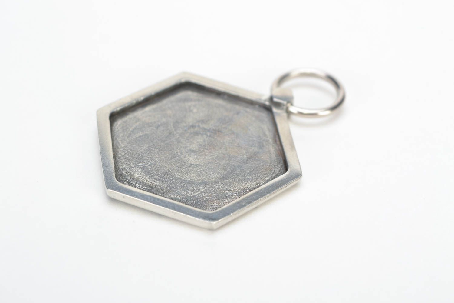 Beautiful hexagon DIY metal blank pendant jewelry making supplies photo 2