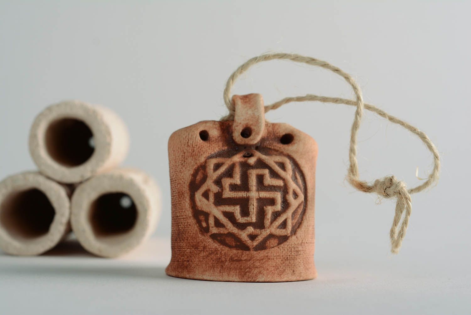 Amuleto campanilla Valquiria foto 1