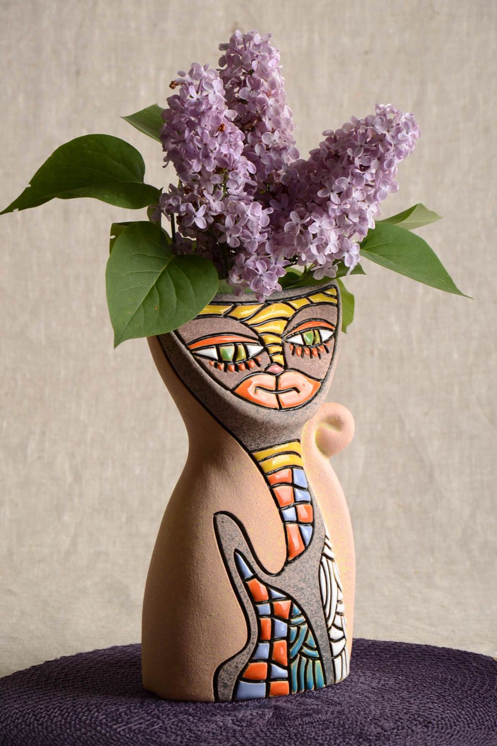 Красочная ваза из полуфарфора ручной работы расписная в виде кота красивая 1.5 л фото 1