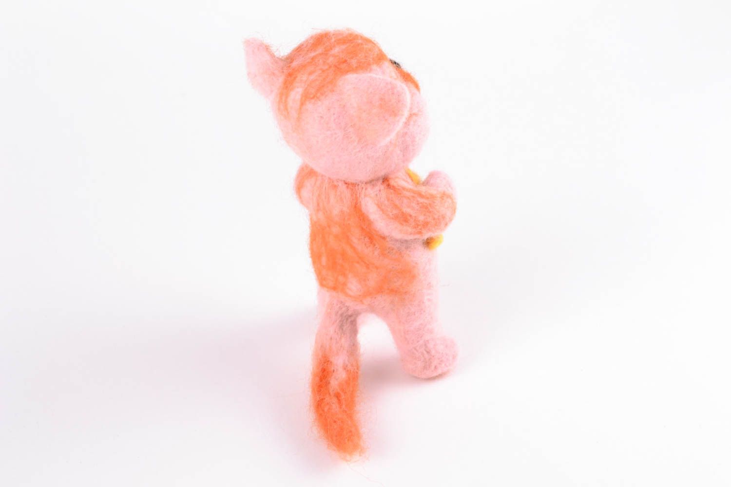 Petit jouet en laine feutrée Chat avec poisson fait main original pour enfant  photo 5