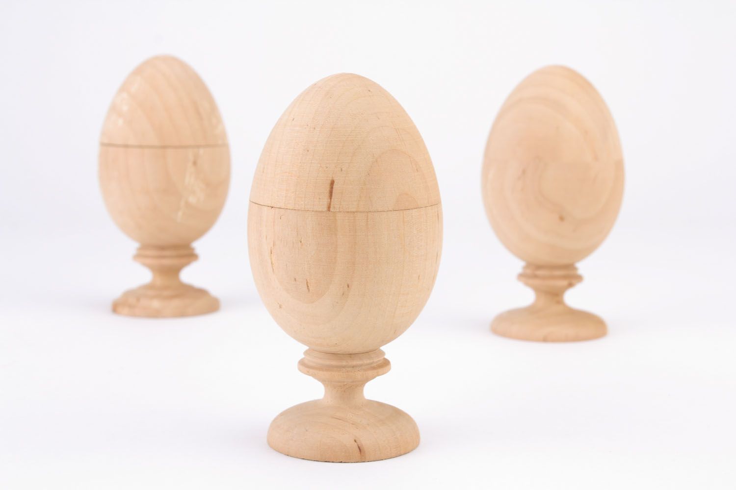 Coffret en bois original en forme d'œuf photo 5