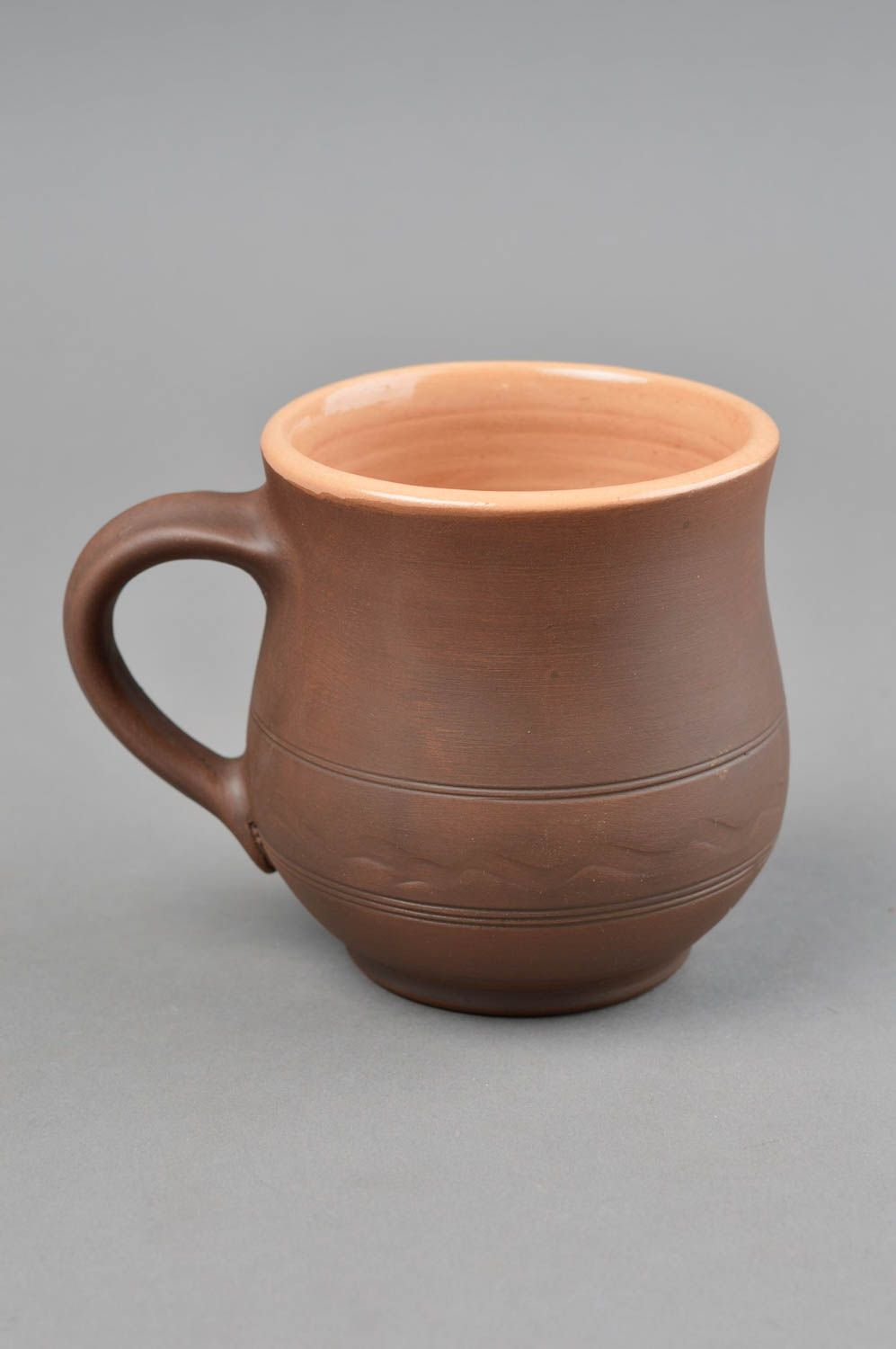 8 oz brown glazed coffee cup in pot shape with handle and classic rustic pattern photo 2