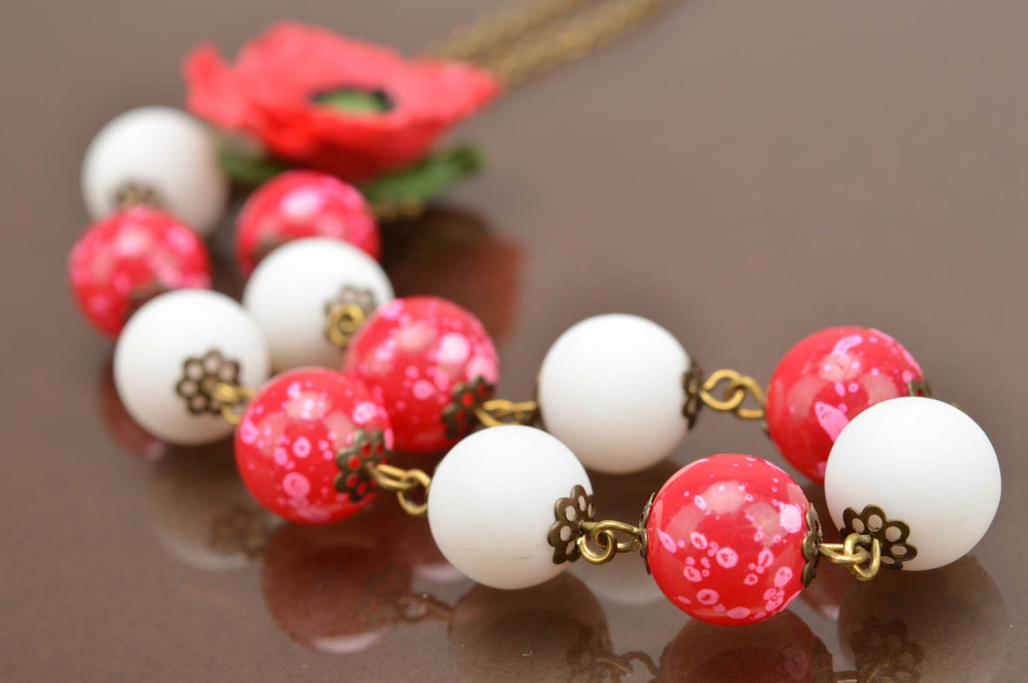 Handmade floral polymer clay jewelry set earrings and necklace with red poppies photo 4