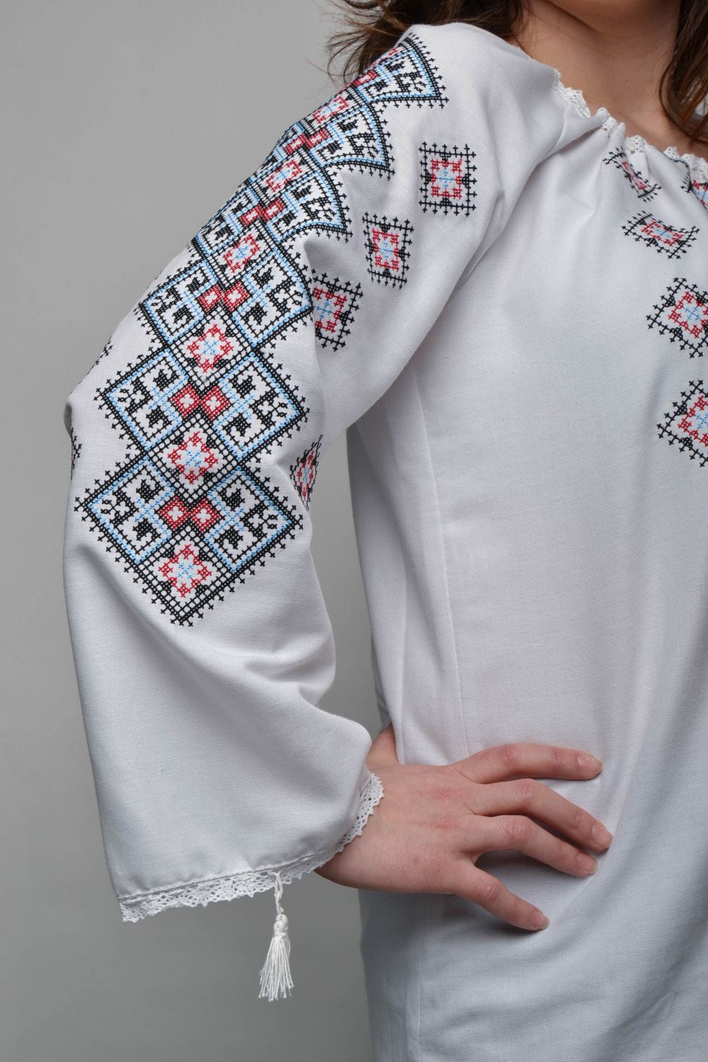 Women's cross stitched shirt photo 2