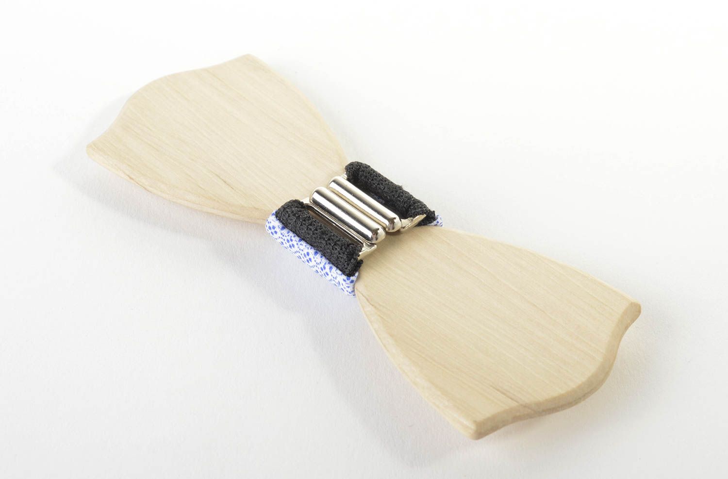 Helle schöne Fliege aus Holz handmade Accessoire für Männer Krawatte Fliege foto 2