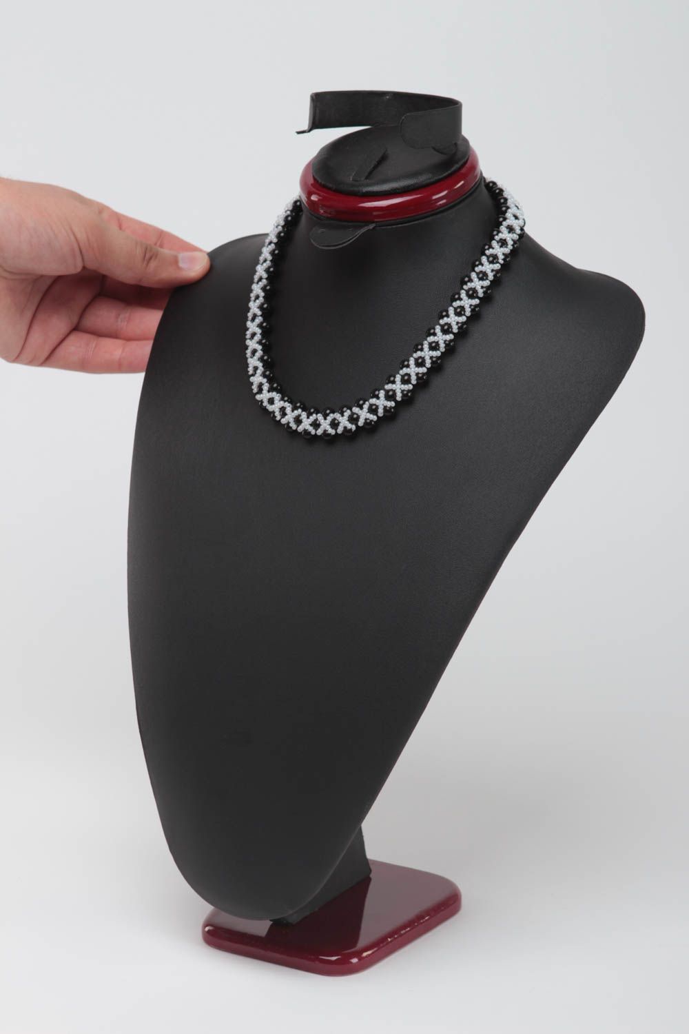 Ожерелье из бисера и керамических бусин ручной работы авторское красивое женское фото 5