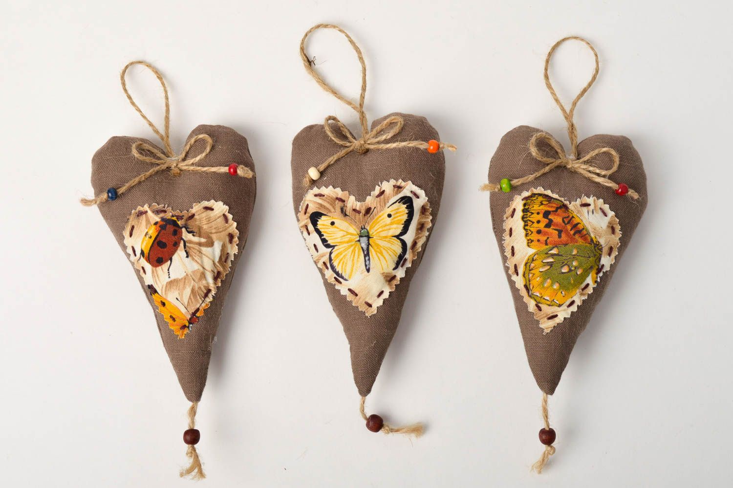 Декор для дома ручной работы мягкие сердца серые декоративные сердца с бабочками фото 3