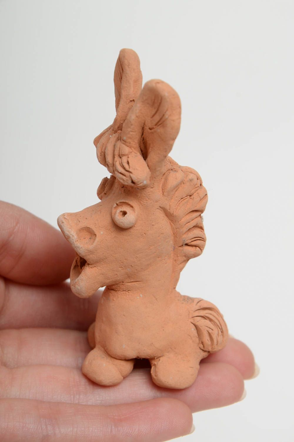 Смешная керамическая статуэтка ослика маленькая сувенирная фигурка ручной работы фото 5