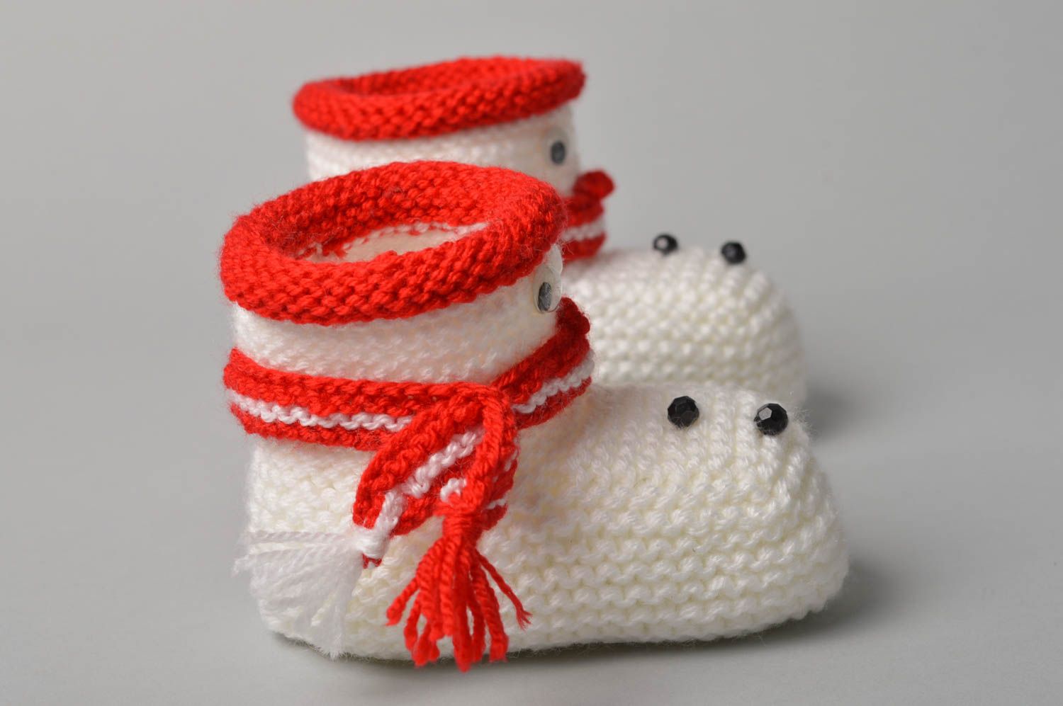 Пинетки крючком ручной работы пинетки для новорожденных вязаные пинетки Снеговик фото 3