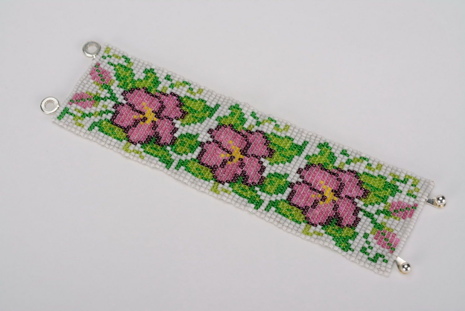 Bracelet made of beads Violets photo 1