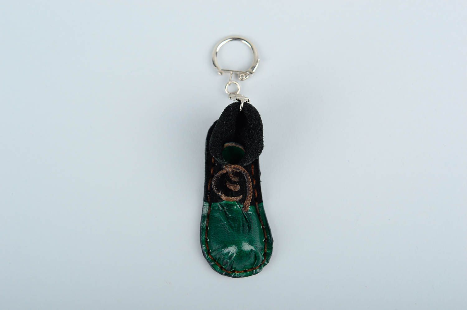 Handmade Schlüsselanhänger Leder Geschenkidee für Männer Designer Accessoire foto 4