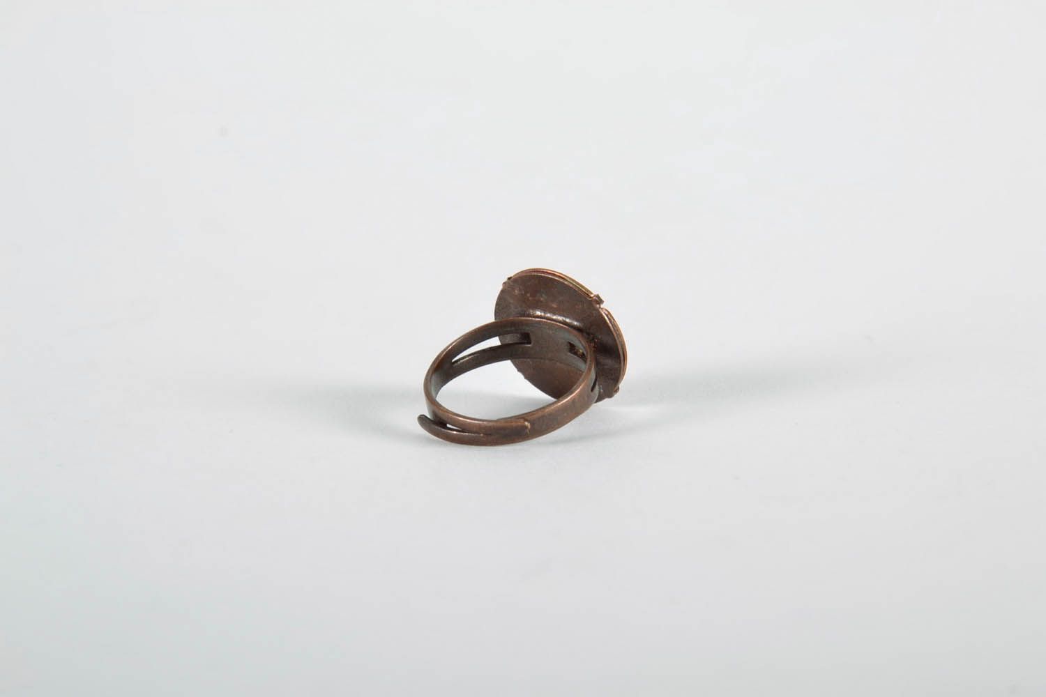 Copper seal ring made using hot enamel technique photo 4