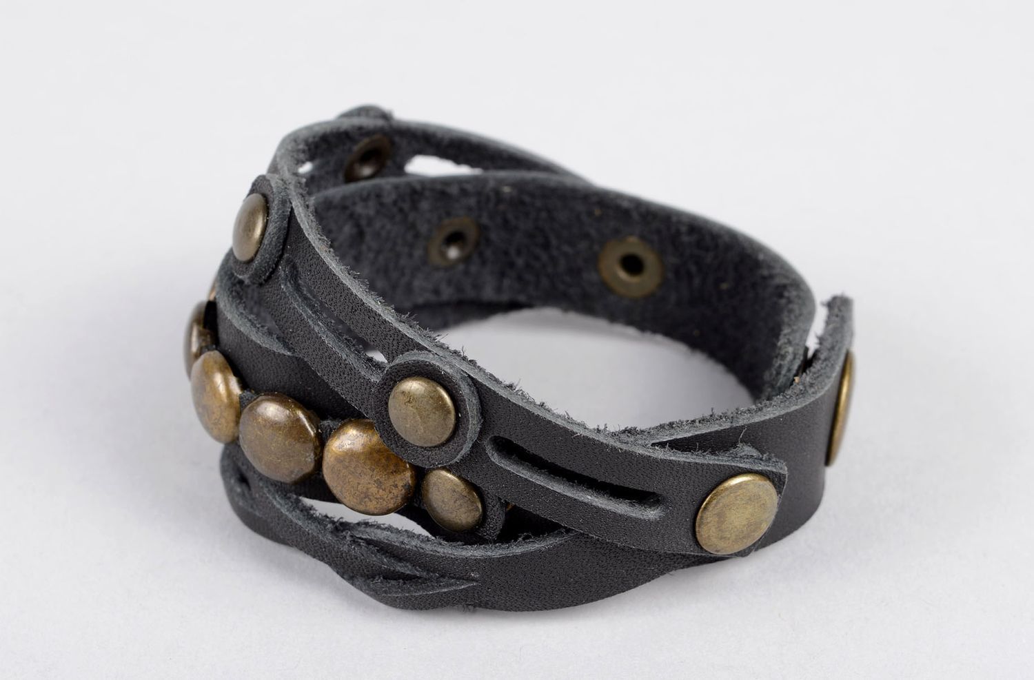 Bracelet en cuir Bijou fait main rivets métal design Accessoire femme original photo 2