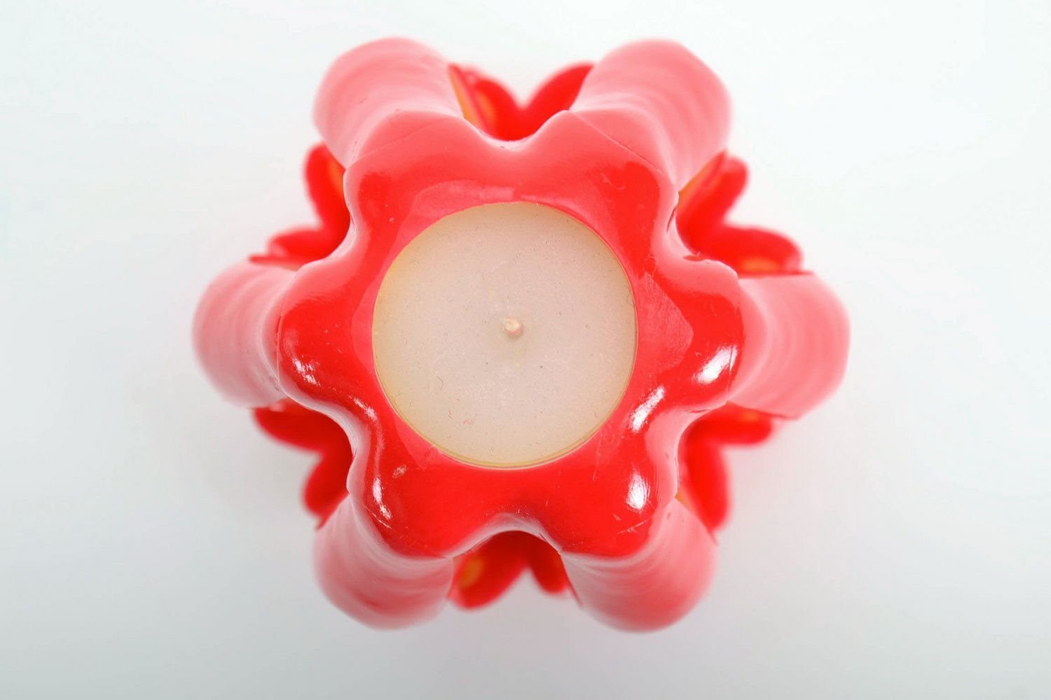 Carved paraffin wax candle Red cone photo 3