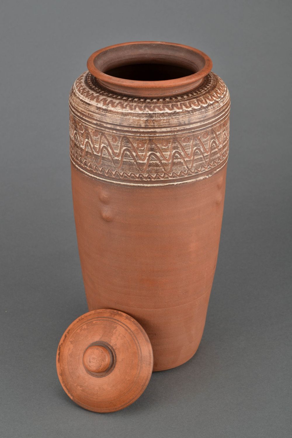 Глиняная ваза для продуктов ручной работы с крышкой фото 4
