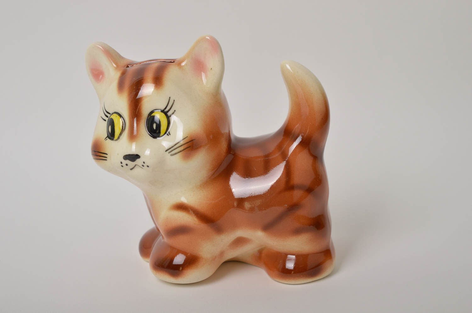 Tirelire chat marron céramique Tirelire fait main peinte Cadeau pour enfant photo 2