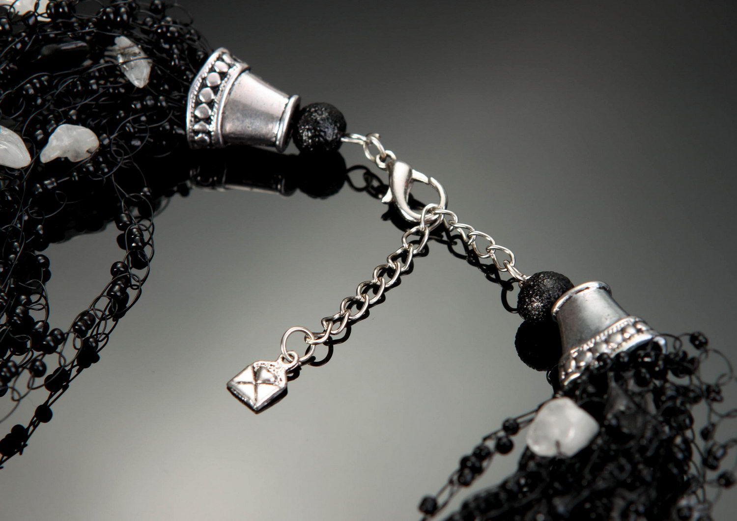 Necklace with quarz & beads photo 4
