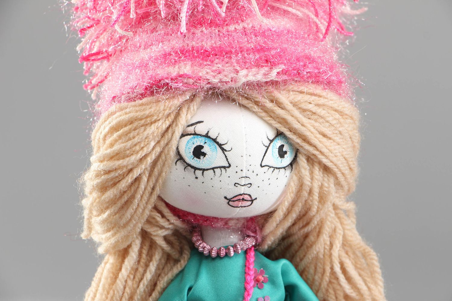 Fabric doll with dreads City Fashionista photo 2