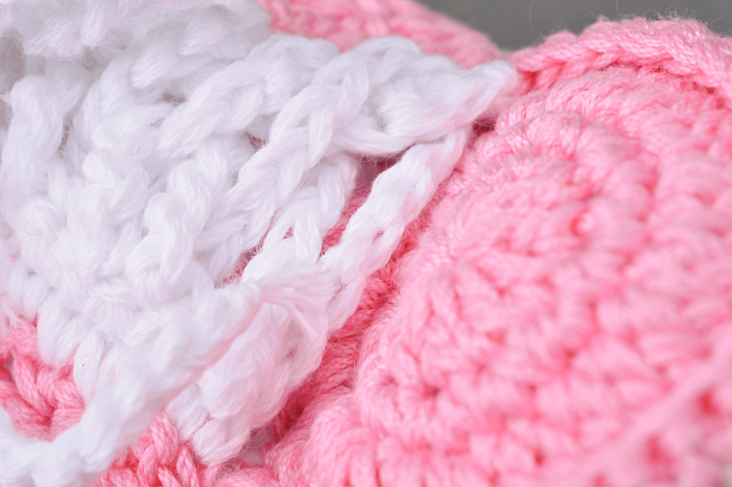 Patucos de bebé tejidos a ganchillo de algodón artesanales con forma de bambas para niña foto 4