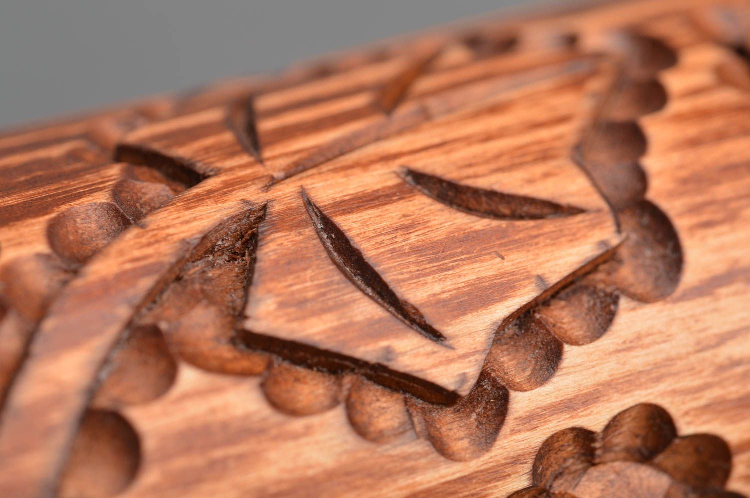 Dekorativer Becher aus Holz für kalte Getränke im Ethno Stil handmade originell foto 3