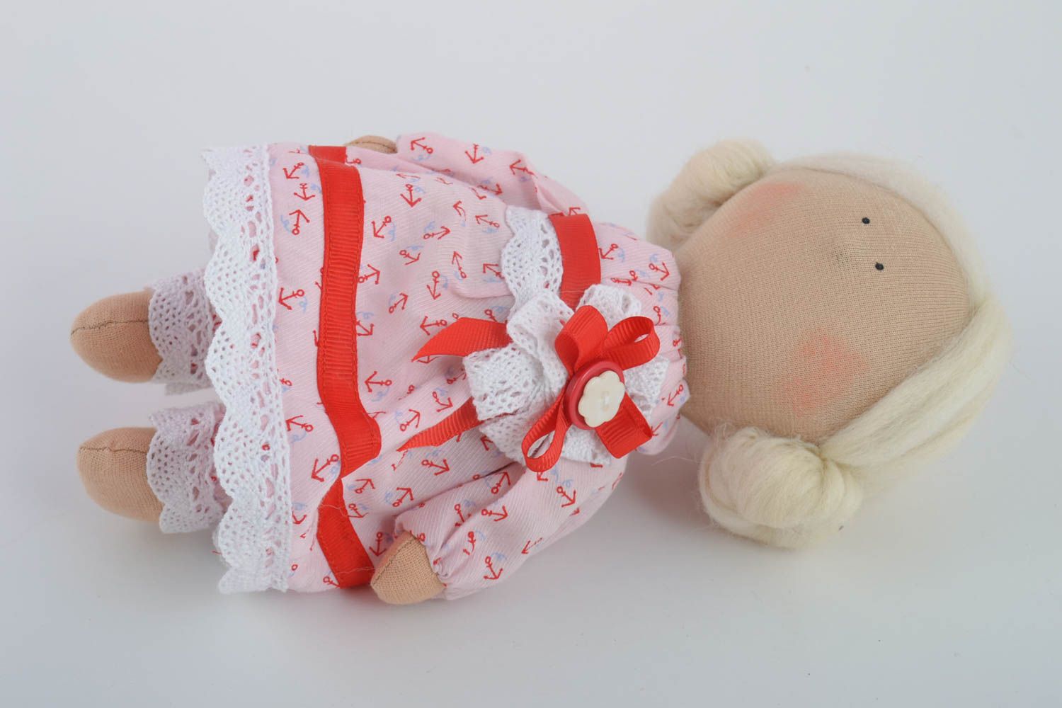 Muñeca hecha a mano juguete de peluche regalo para niña decoración de casa foto 2