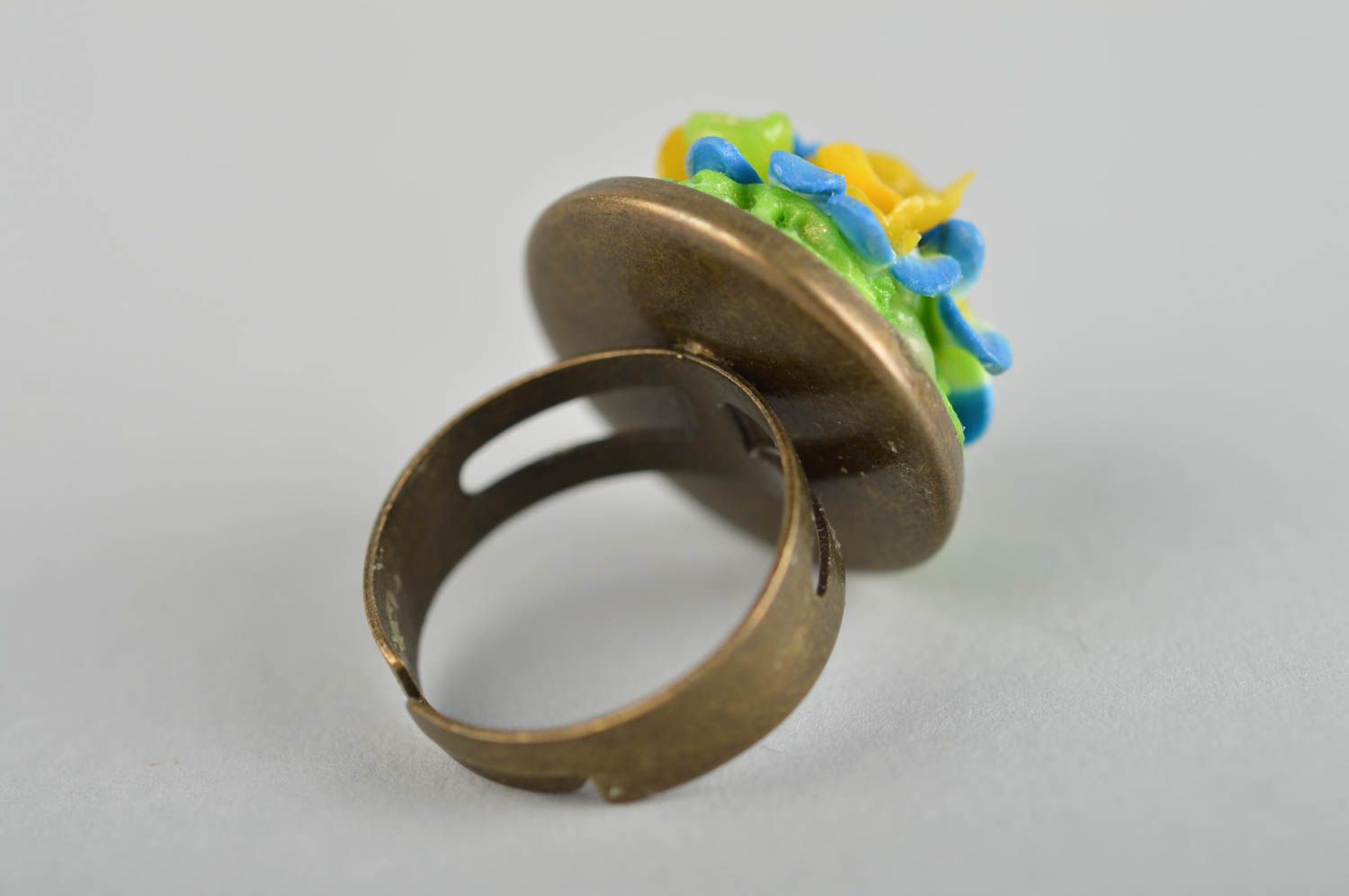 Unusual handmade ring plastic flower ring costume jewelry designs gift ideas photo 4