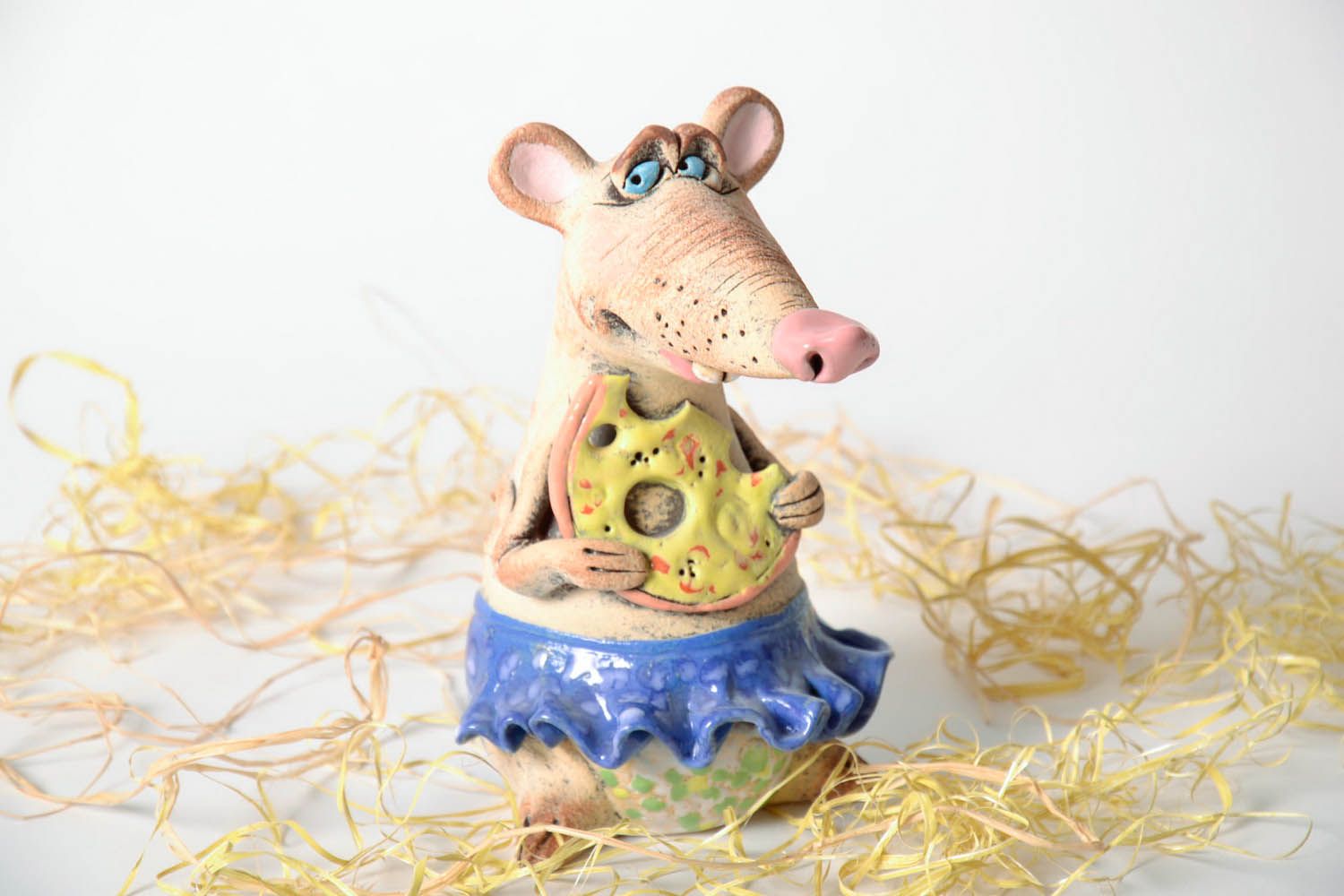 Tirelire céramique Rat Dolly avec fromage  photo 1