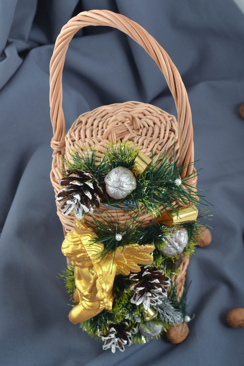 Beautiful handmade woven basket Easter basket ideas unusual Easter accessories photo 1