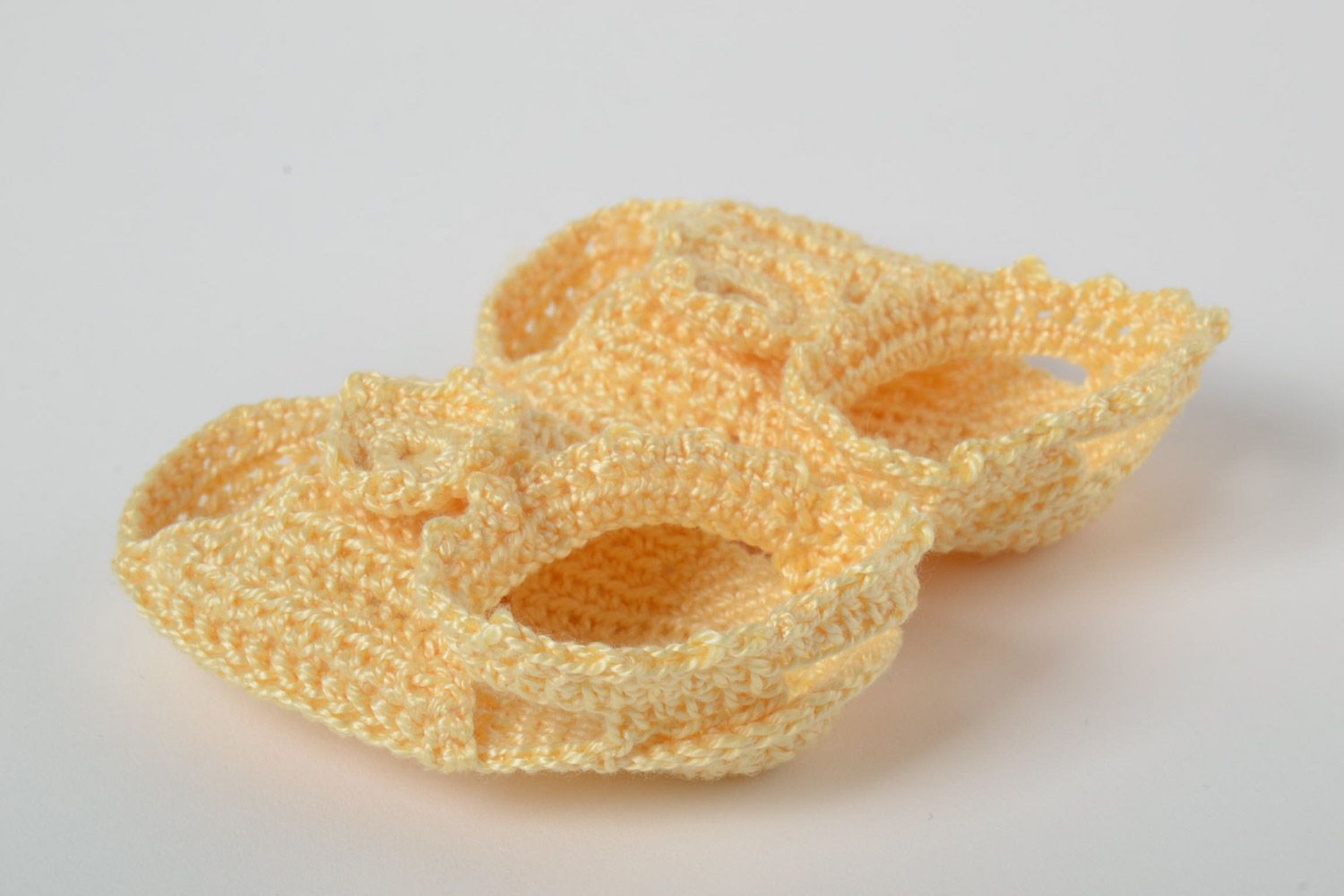 Handmade baby sandals crocheted of cotton threads of yellow color for little girl photo 3