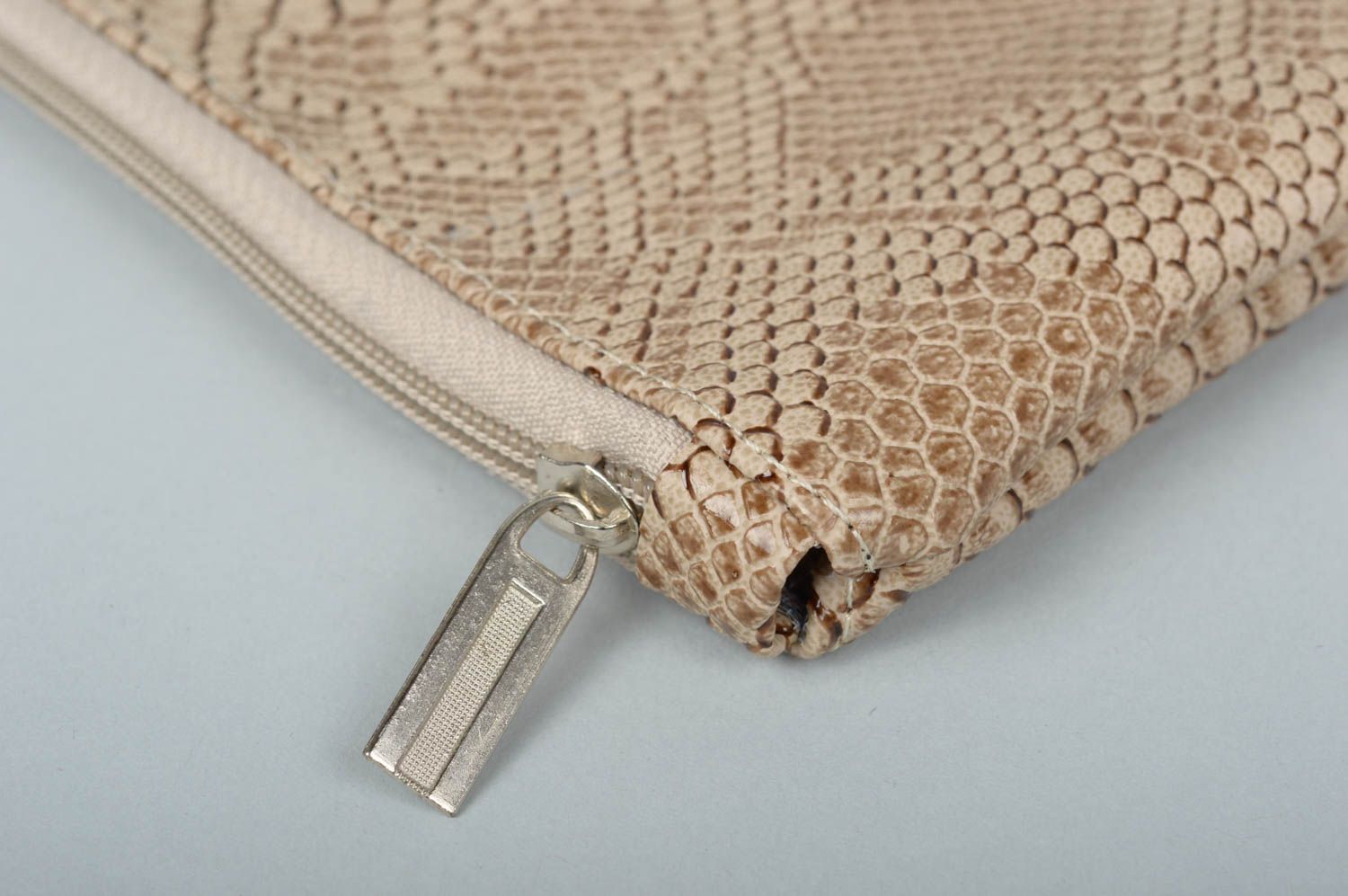 Handgemachte Tasche beige Clutch Damen Tasche Designer Clutch aus Kunstleder foto 3