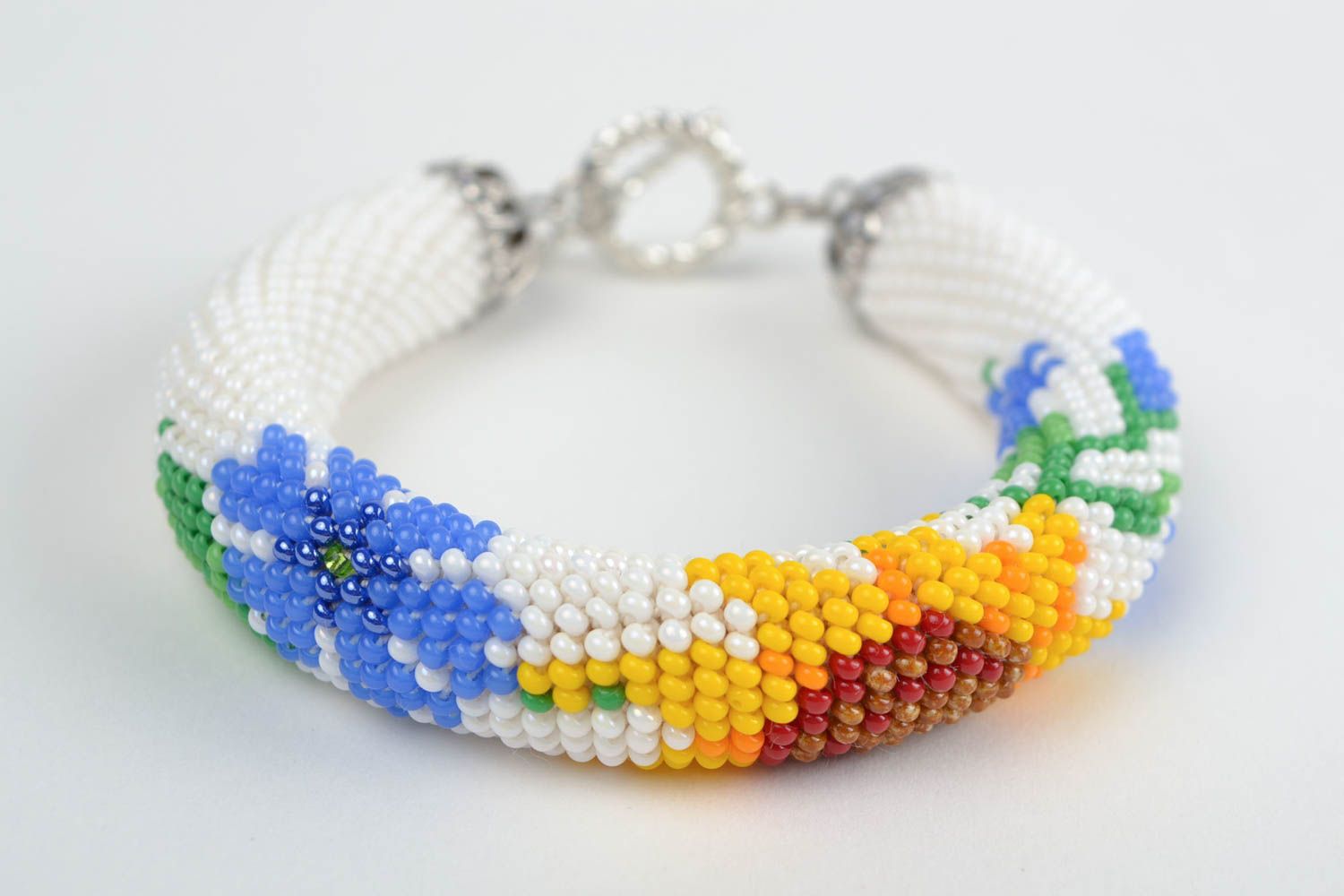 Designer white beautiful handmade beaded cord bracelet with flowers photo 4