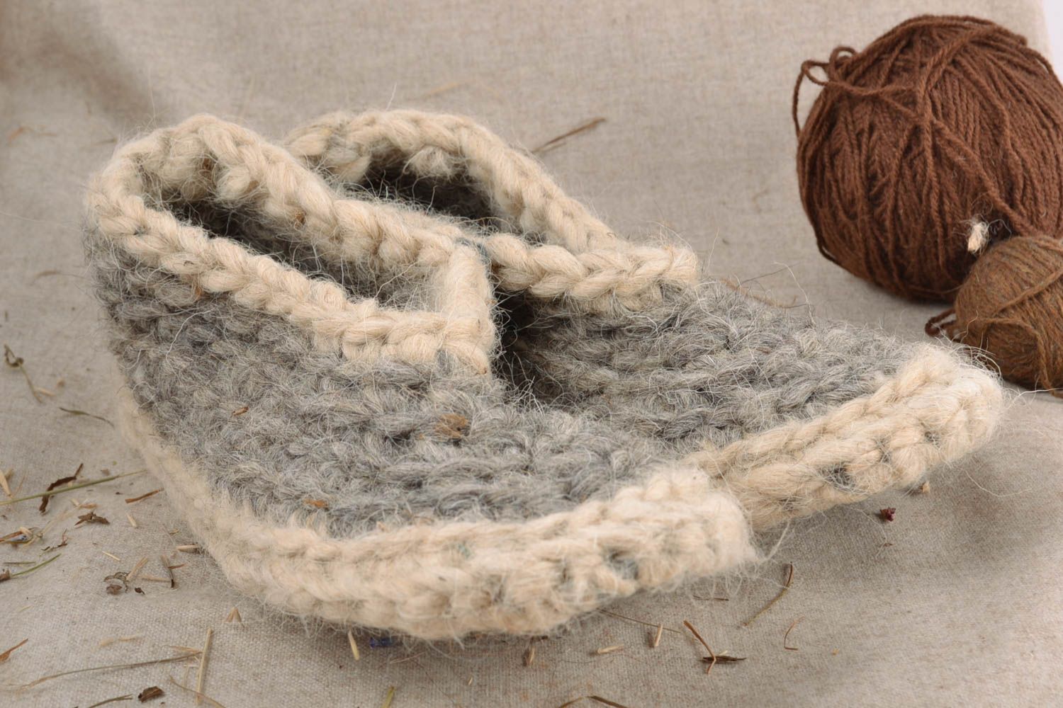 Pantuflas de lana hechas a mano  foto 1