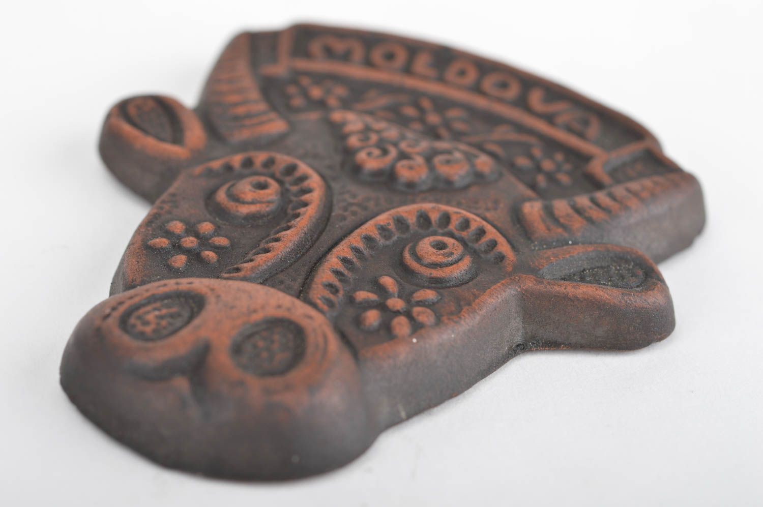 Handmade decorative brown ceramic fridge magnet in ethnic style head of bull photo 2