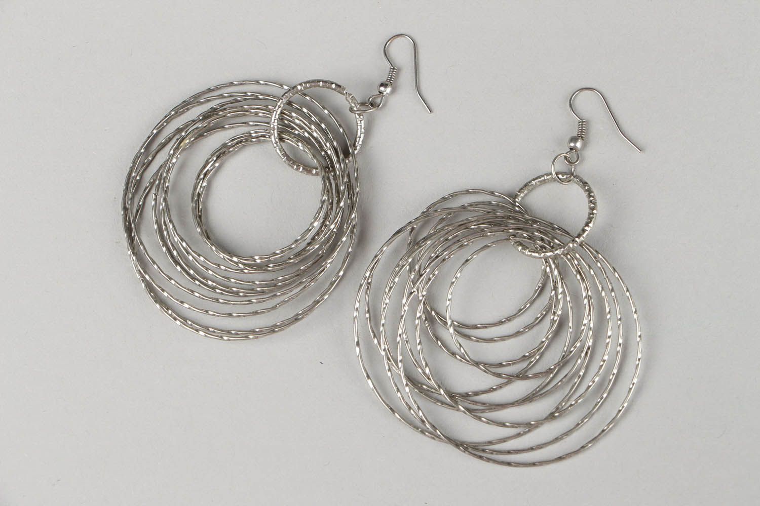 Earrings made ​​of metal photo 2