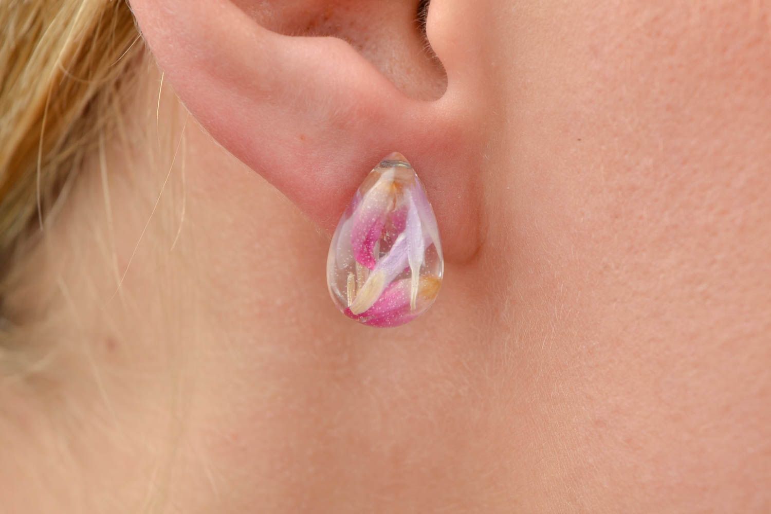 Handmade designer earrings stylish stud earrings beautiful pink earrings photo 2