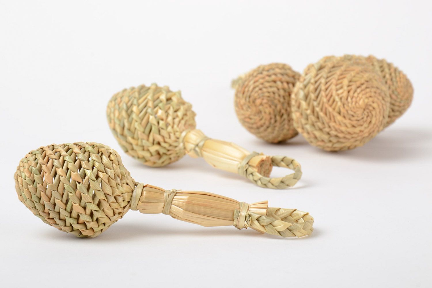 Set of 3 handmade eco friendly rattle toys woven of natural straw for babies photo 3