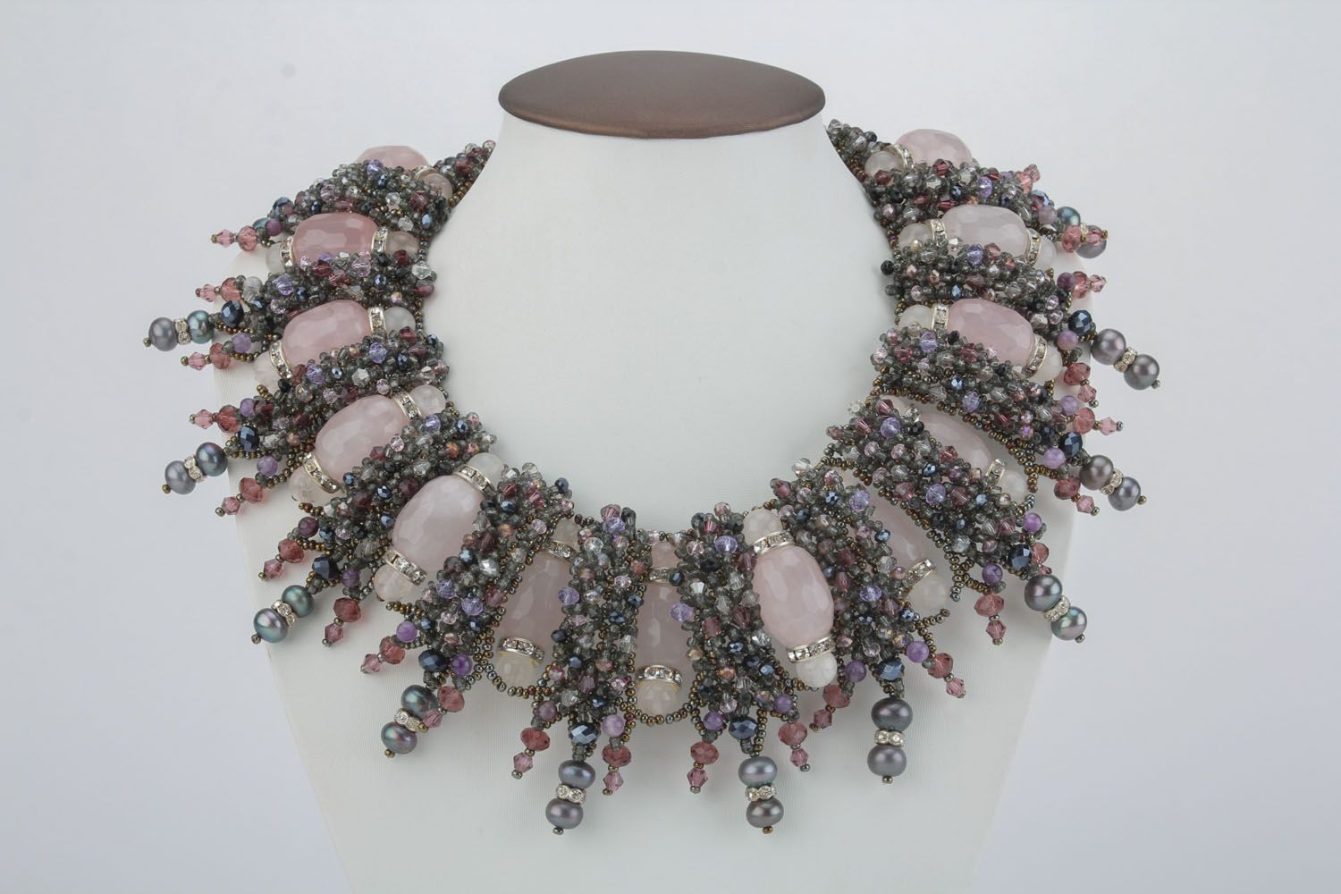 Large necklace with natural stones photo 3