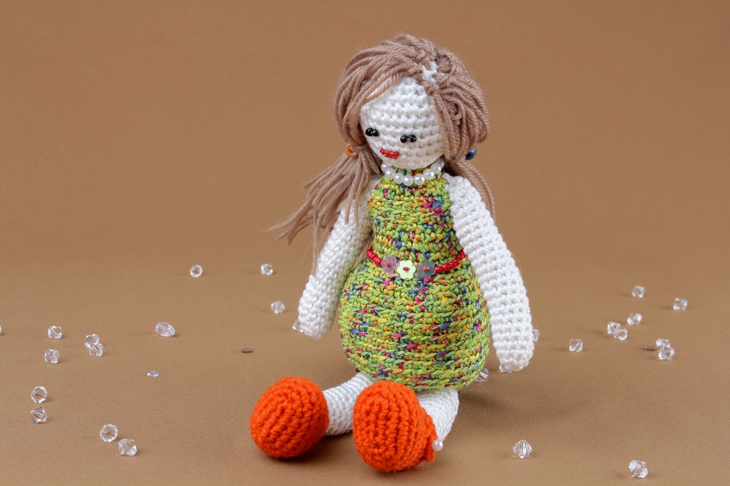 Jouet tricoté petite poupée d'auteur faite main photo 1