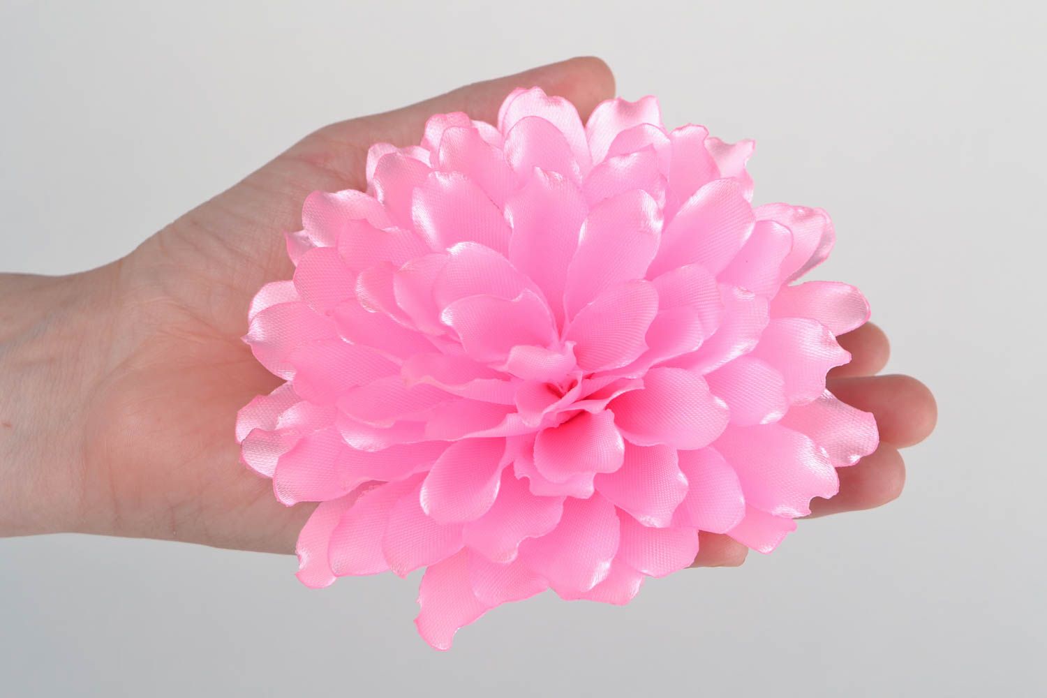 Kinder Haar Gummi Blume in Kanzashi Technik in rosa Farbe handgeschaffen schön foto 2